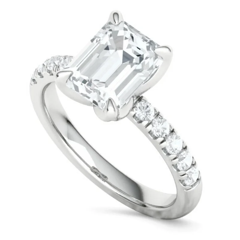 טבעת יהלום אמרלד מלבני – תמונה 2